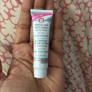 First aid beauty pore be gone primer